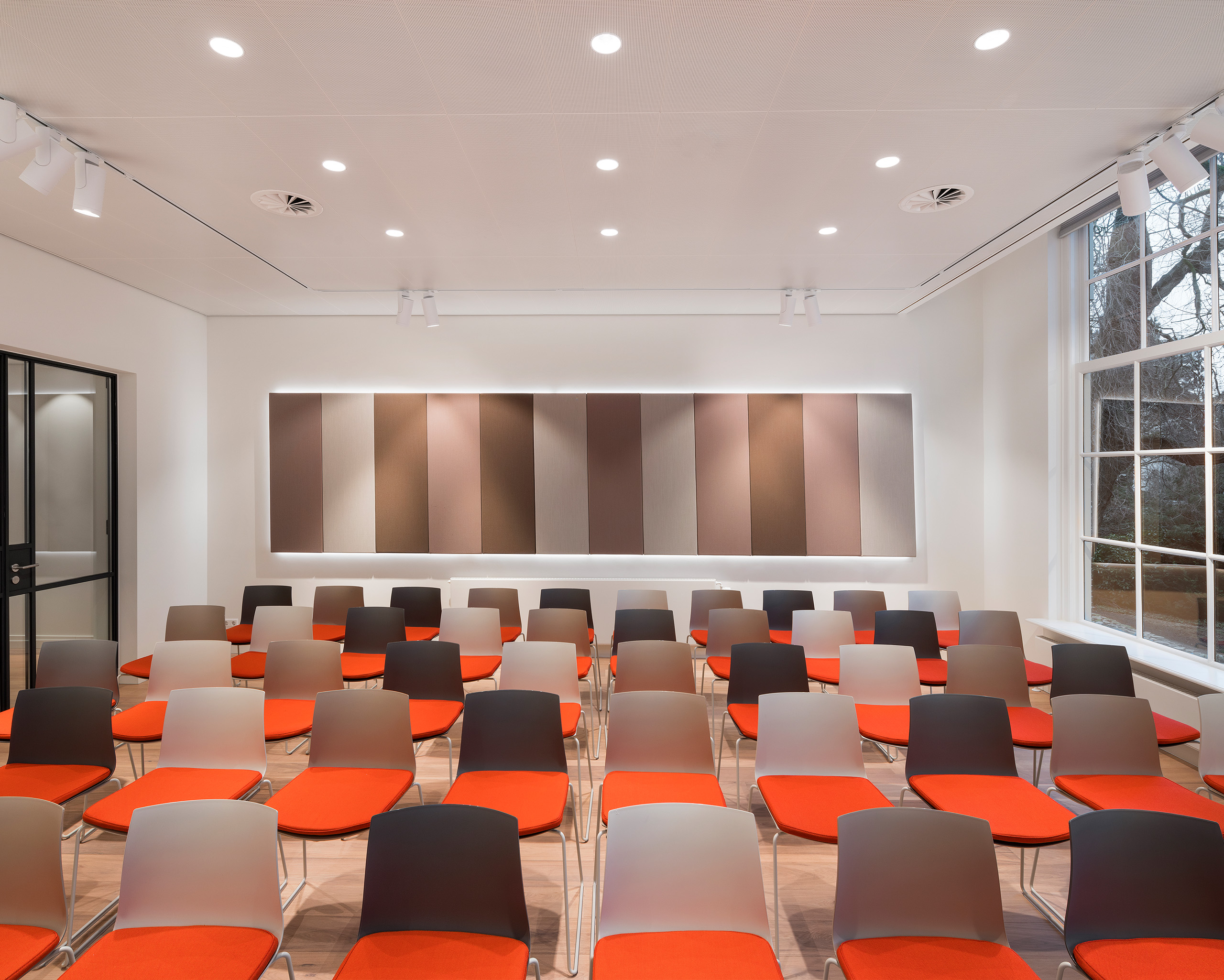 Auditorium located at the Herengracht garden