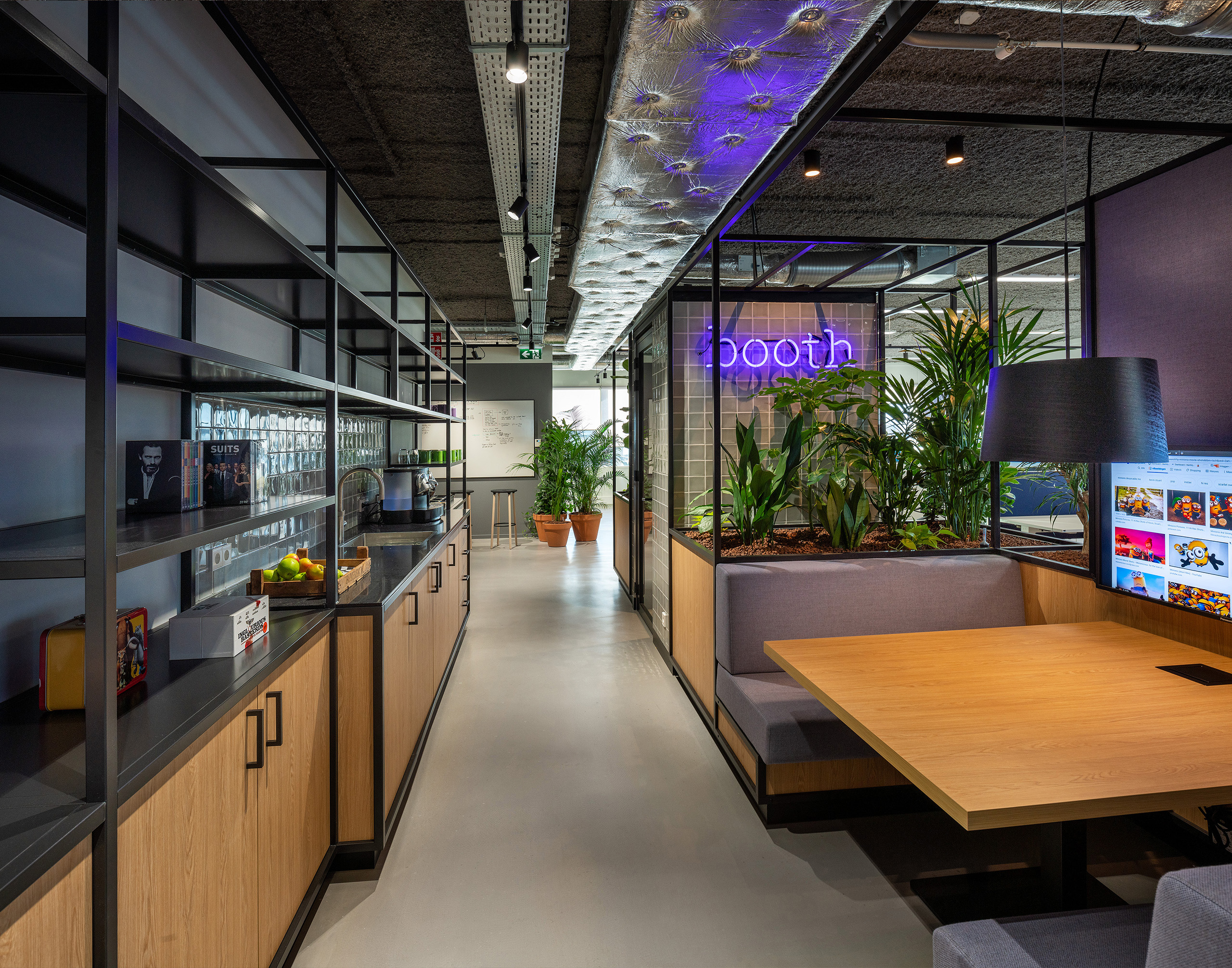 Informal meeting area