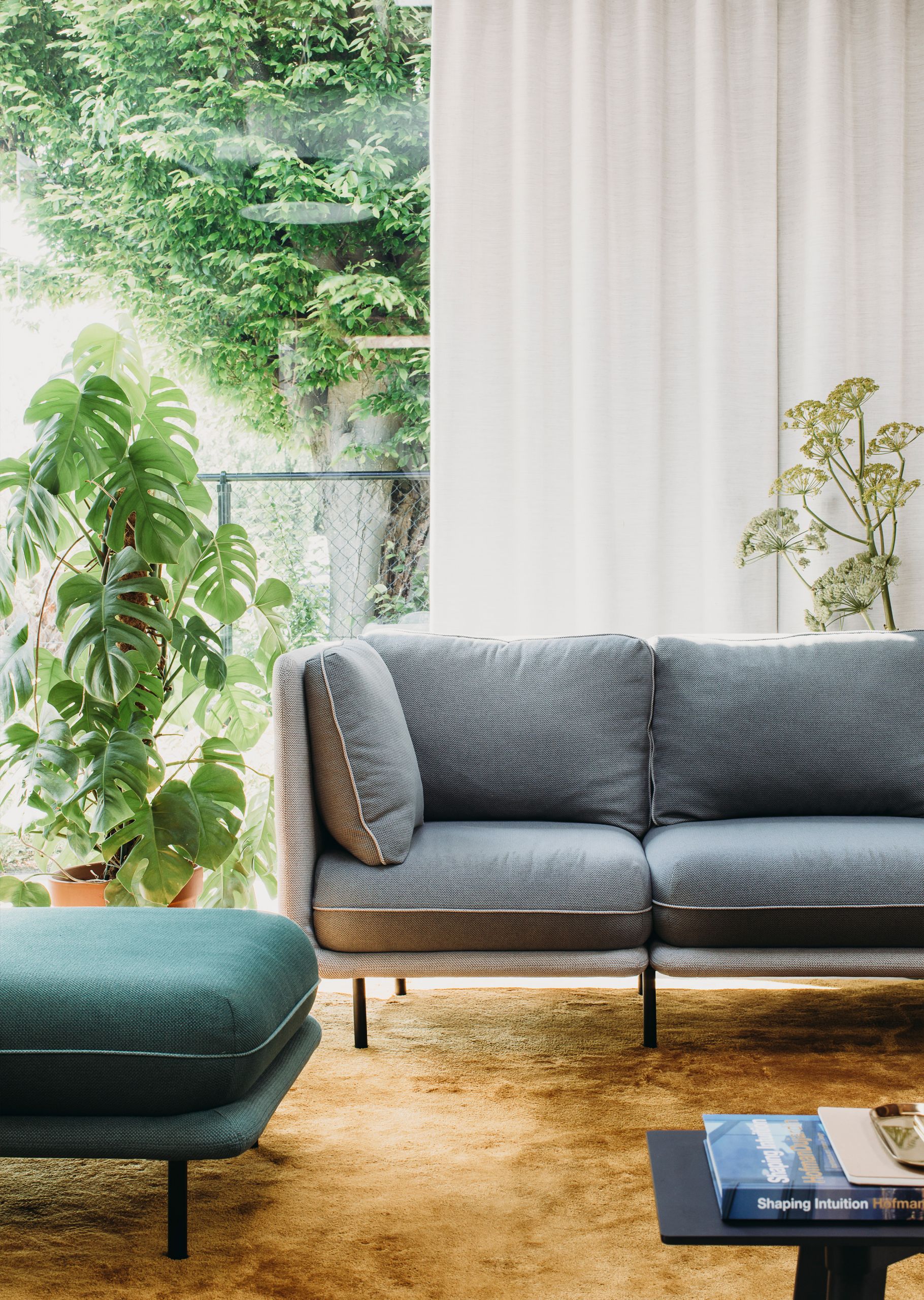 Embrace Sofa straight configuration